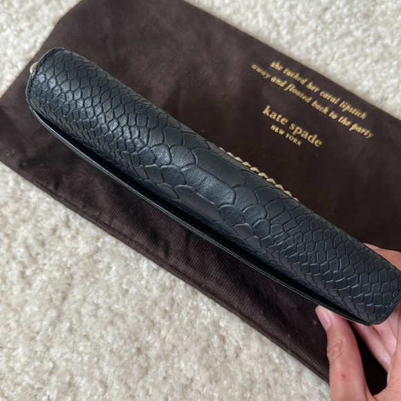 Kate Spade Milou Rivas Street Bow Crocodile Wallet Black WLRU2284 - Picture 5 of 5